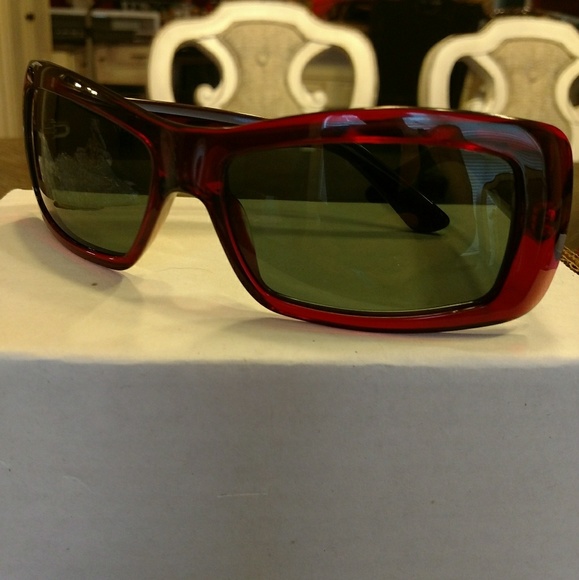 Versace Accessories - Versace Sunglasses